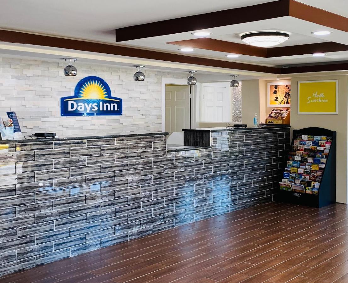 Days Inn By Wyndham Шаронвілл Екстер'єр фото
