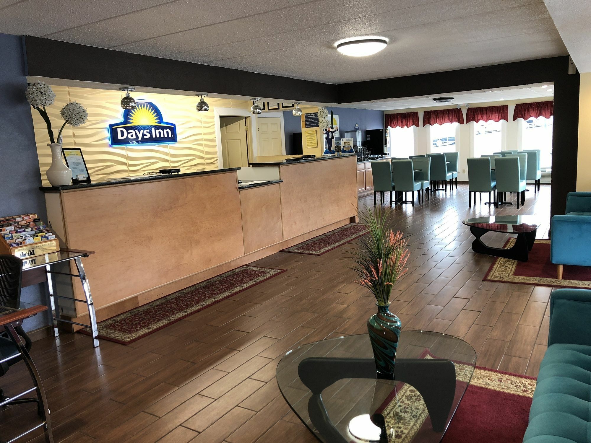Days Inn By Wyndham Шаронвілл Екстер'єр фото